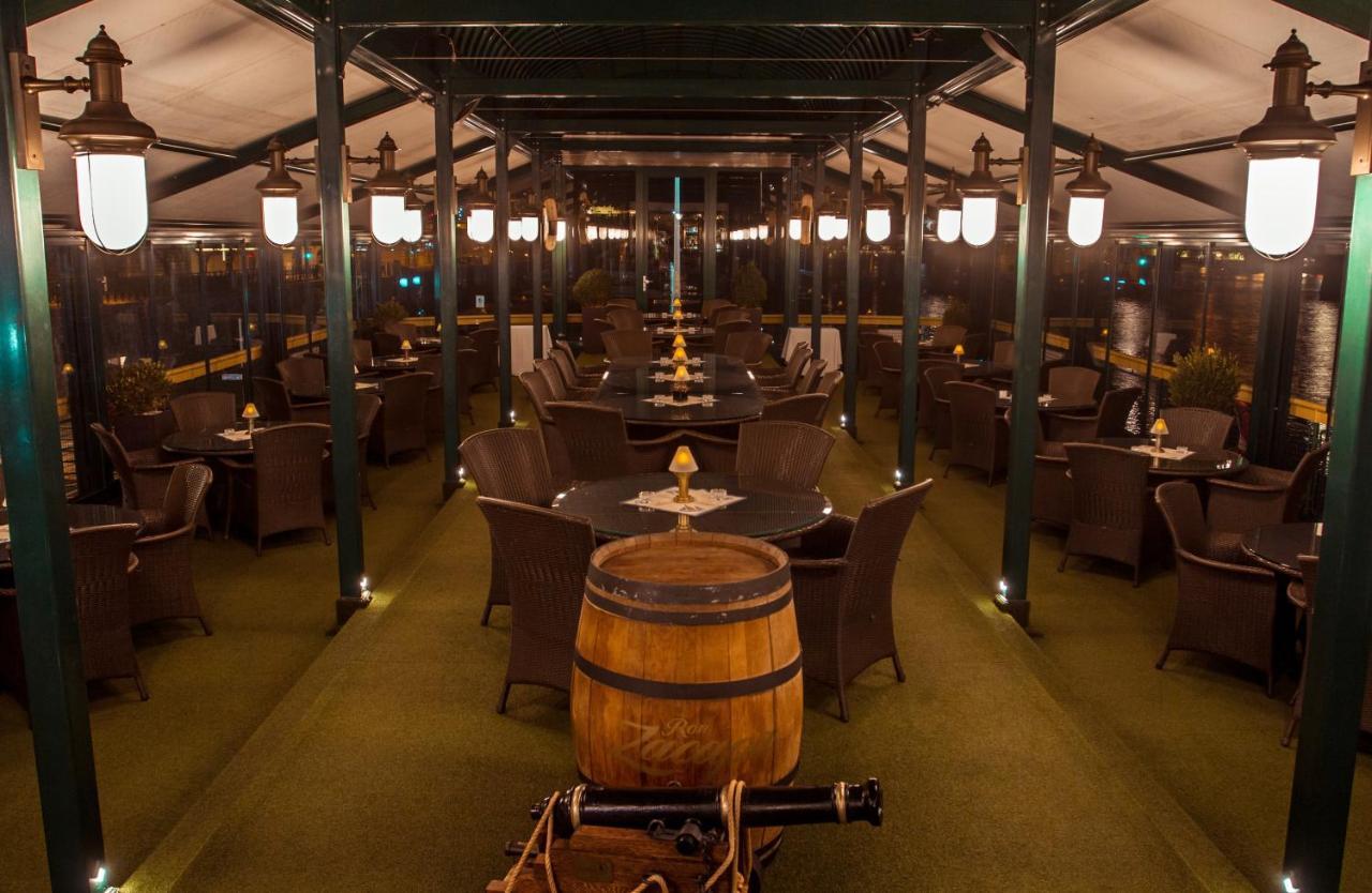 Admiral Botel Praga